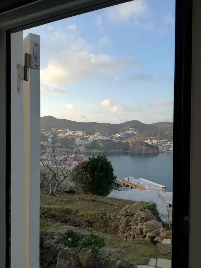 Villa Adele Ponza Exteriör bild