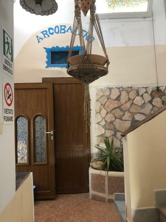Villa Adele Ponza Exteriör bild